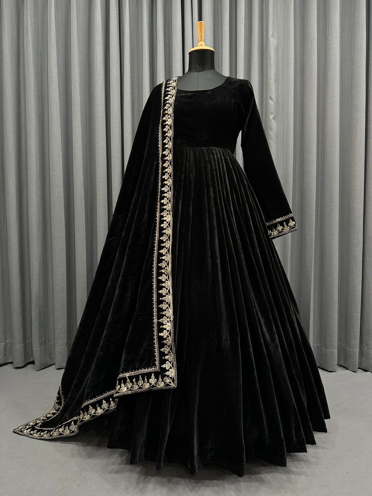 Party Wear Black color Velvet Fabric Anarkali Gown Dupatta Set