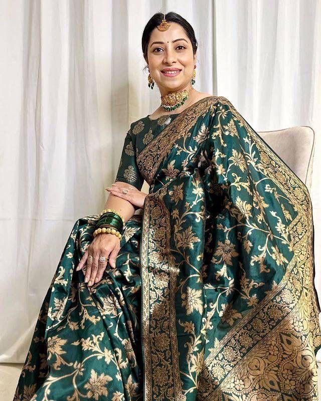 Indulge in Luxurious Elegance with Soft Lichi Silk Saree and Brocade Blouse Set