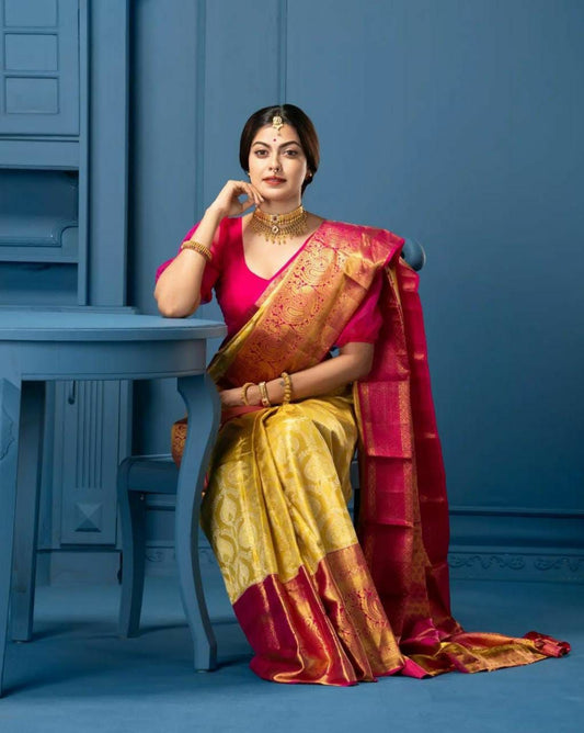 Reach Pallu Jacquard Saree For Women KP-5020