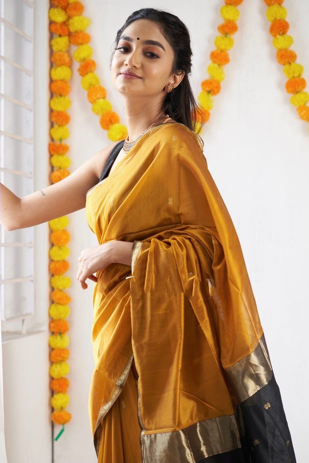 Latest slub Soft Cotton Rich pallu with jacquard saree with blouse