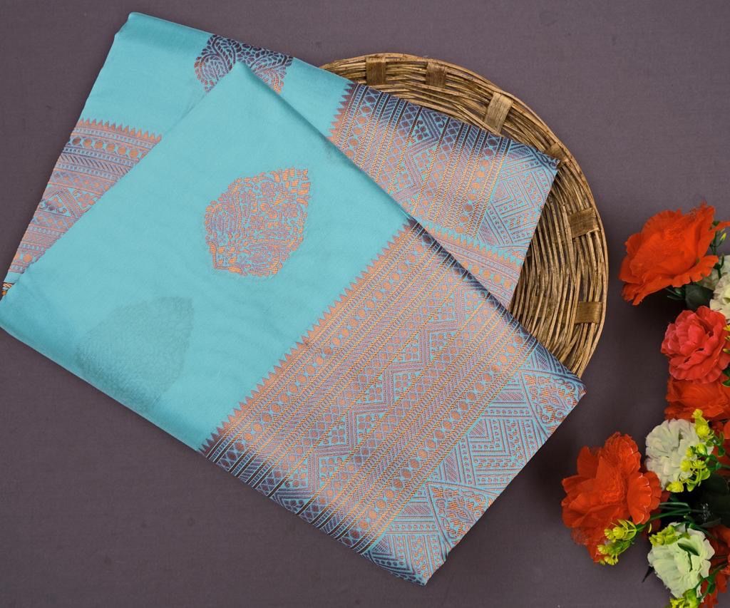 Women's Kanjivaram Soft Silk Saree For Wedding With Un-Stitched Blouse Piece Paithani