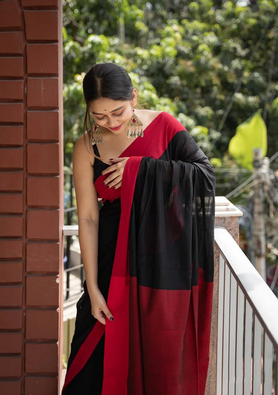 Reach Pallu Jacquard Saree For Women