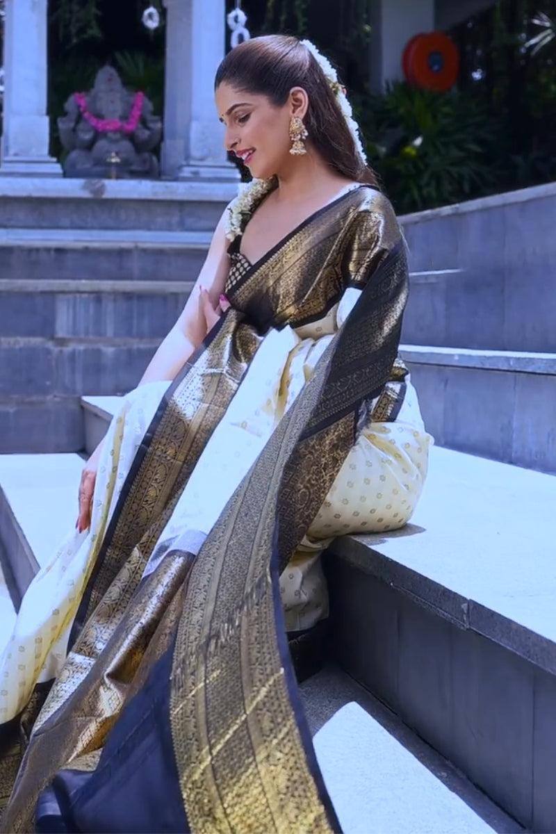 Reach Pallu Jacquard Saree For Women