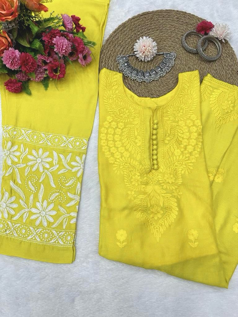 Beautiful Designer ChikanKari Kurta Pent Set
