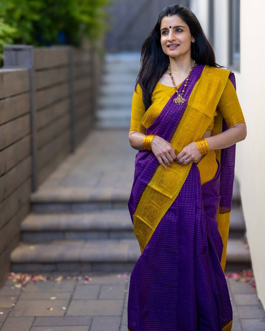Exquisite Soft Lichi Silk Saree with Jacquard Weave
