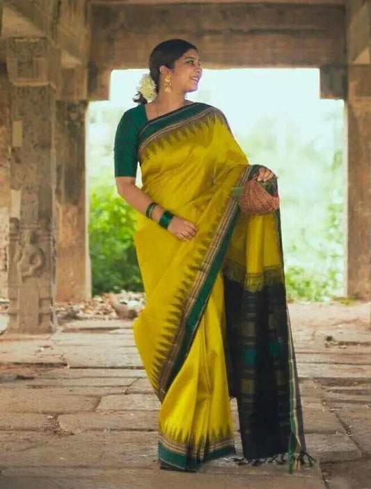 Exquisite Soft Lichi Silk Saree
