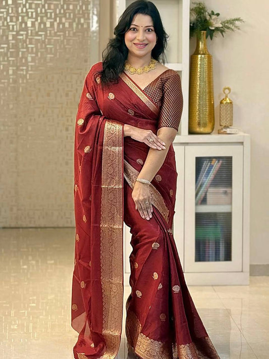 Soft Banarasi Silk Saree with Golden Zari Weaving & Rich Pallu