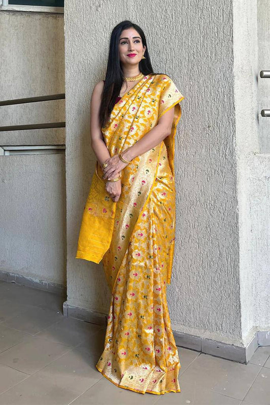 Soft Lichi Silk Saree with Jacquard Work
