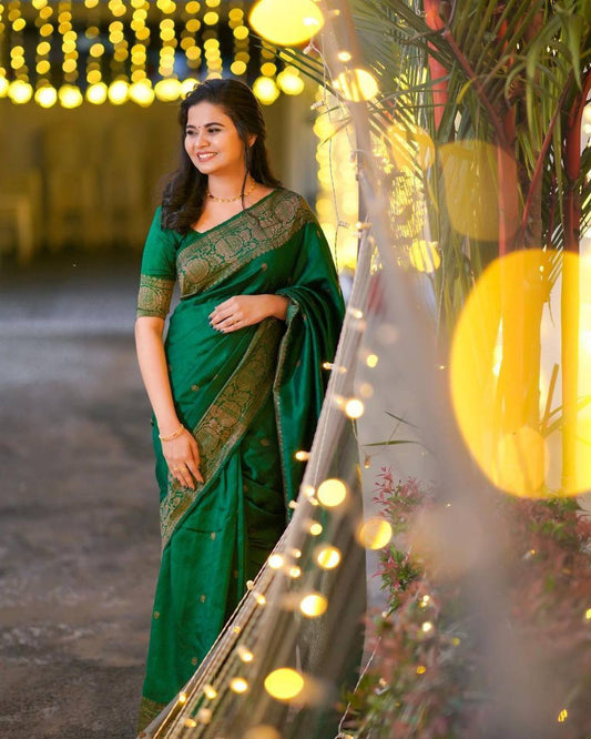 Soft Lichi Silk Saree with Jacquard Weaving