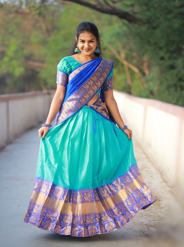 Awesome Designer Zari Silk Half Saree Lehenga South Indian Style With Belt