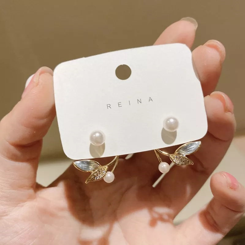 Pretty Gold Plated Imitation Pearl Earrings For Women