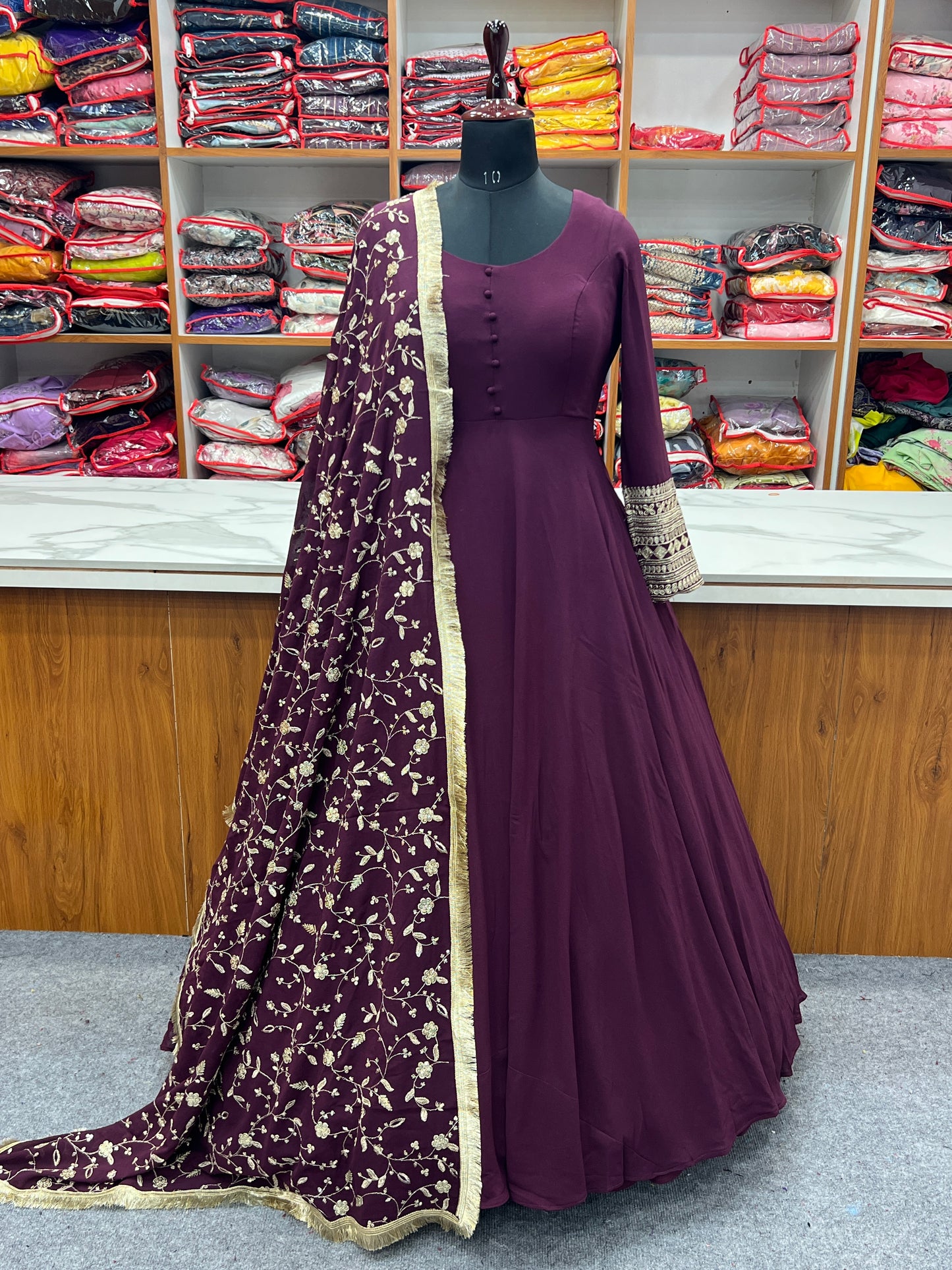 Divine Maroon Color Digital Printed Dupatta With Heavy Rayon Fabric Gown |  Gown party wear, Clothes for women, Heavy dupatta