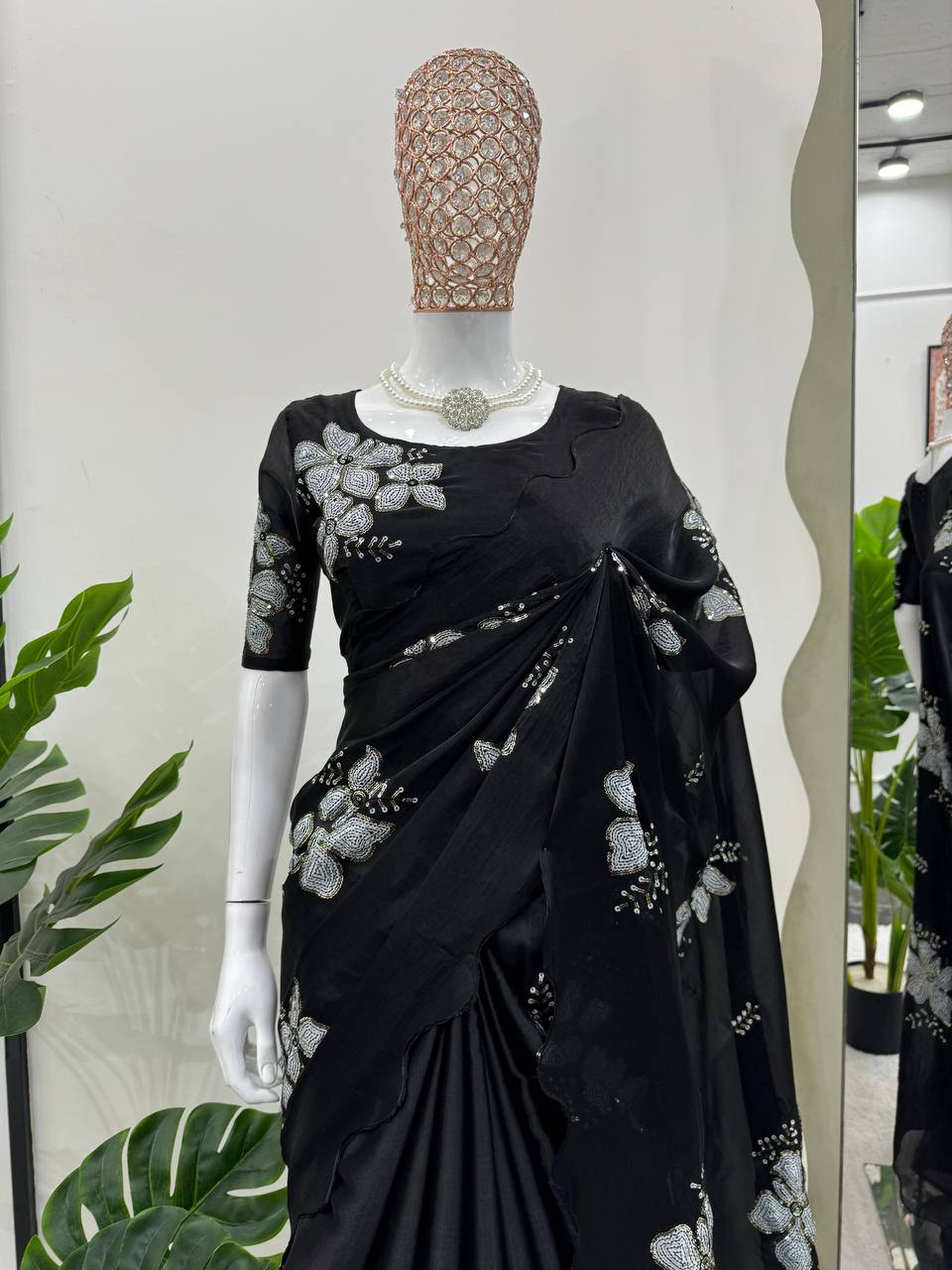 Latest Delivery Jimmy Chu Saree with Blouse