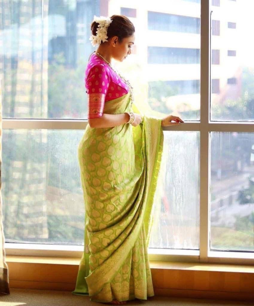 Women's Kanjivaram Soft Silk Saree For Wedding With Un-Stitched Blouse Piece (Paithani)