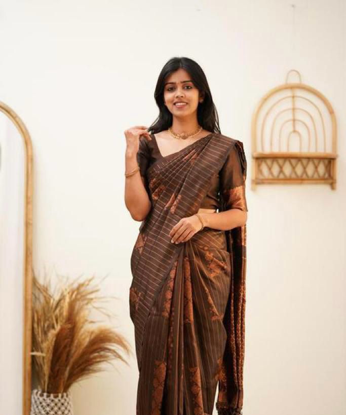 Latest Jacquard Work On All Over The Saree