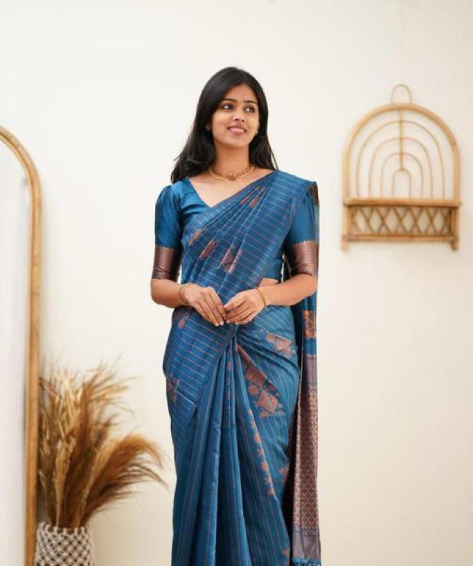 Latest Jacquard Work On All Over The Saree