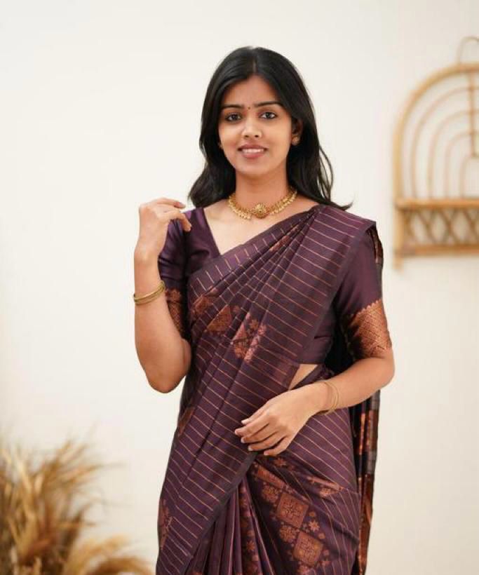 Latest Jacquard Work On All Over The Saree