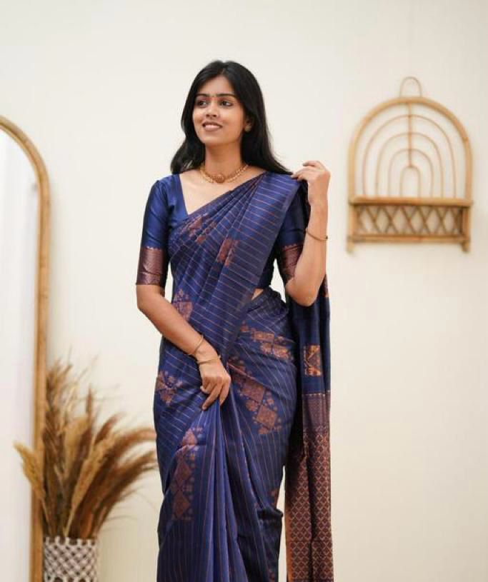 Latest Jacquard Work On All Over The Saree