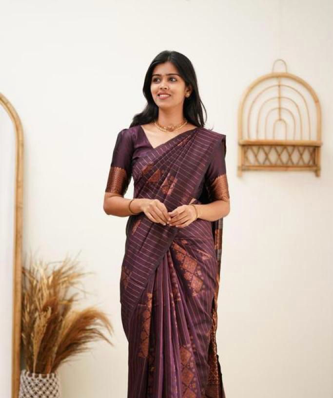 Latest Jacquard Work On All Over The Saree