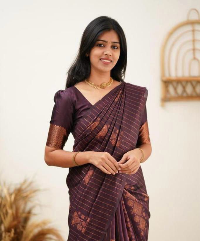 Latest Jacquard Work On All Over The Saree