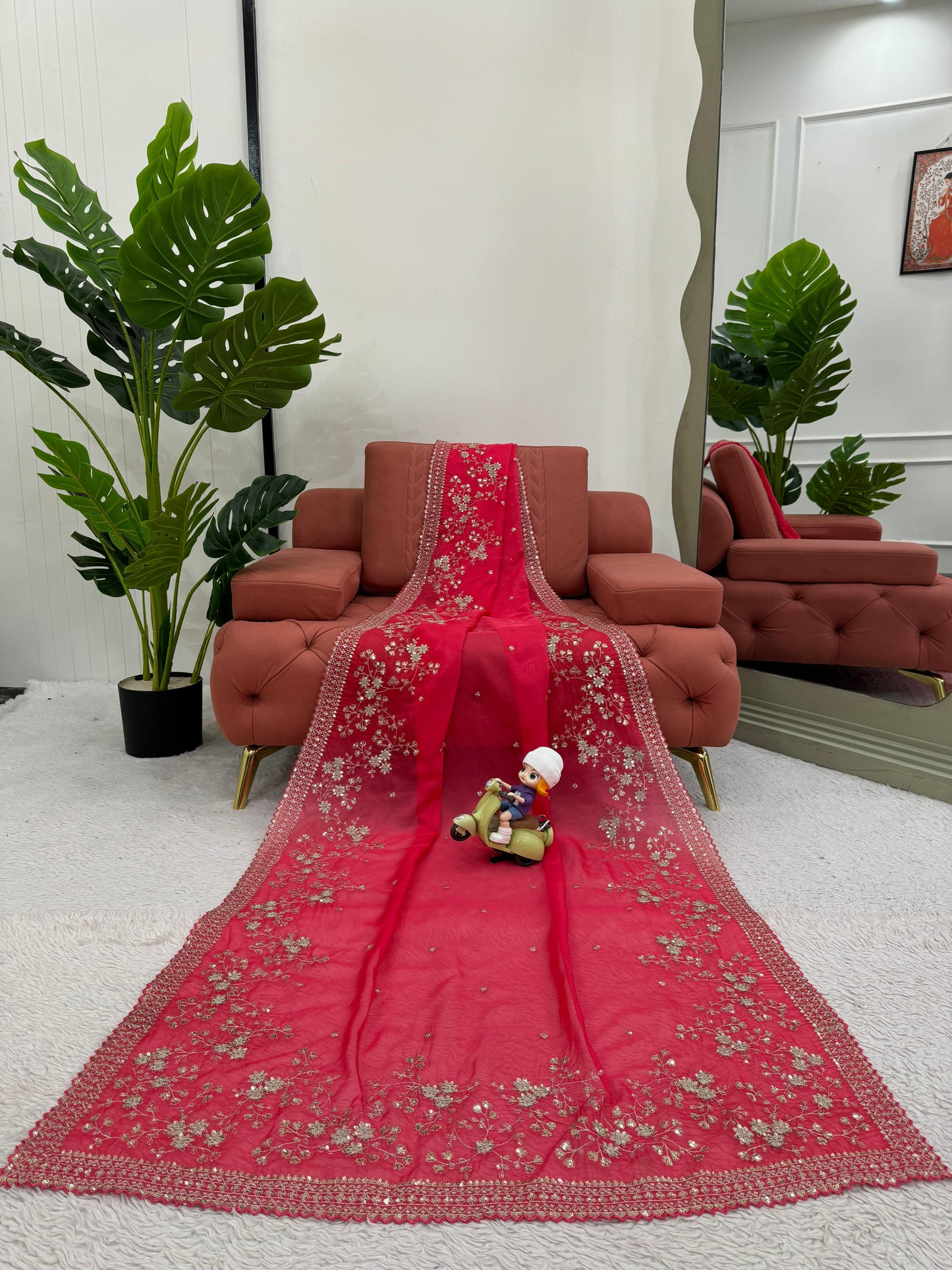 Designer Latest Tibby Silk Saree with Blouse