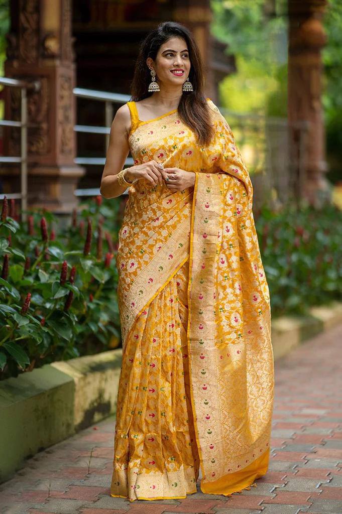Soft Lichi Silk Saree with Jacquard Work