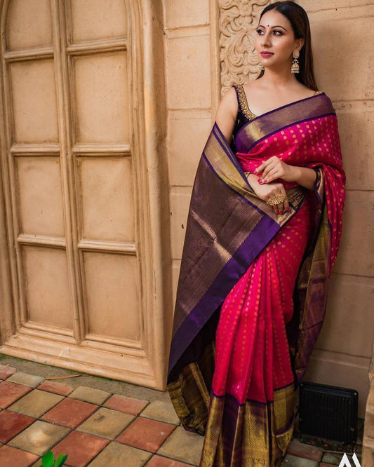Exquisite Soft Lichi Silk Saree with Rich Jacquard Work