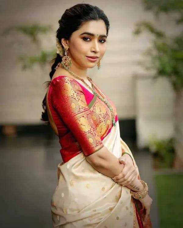 Soft Lichi Silk Saree
