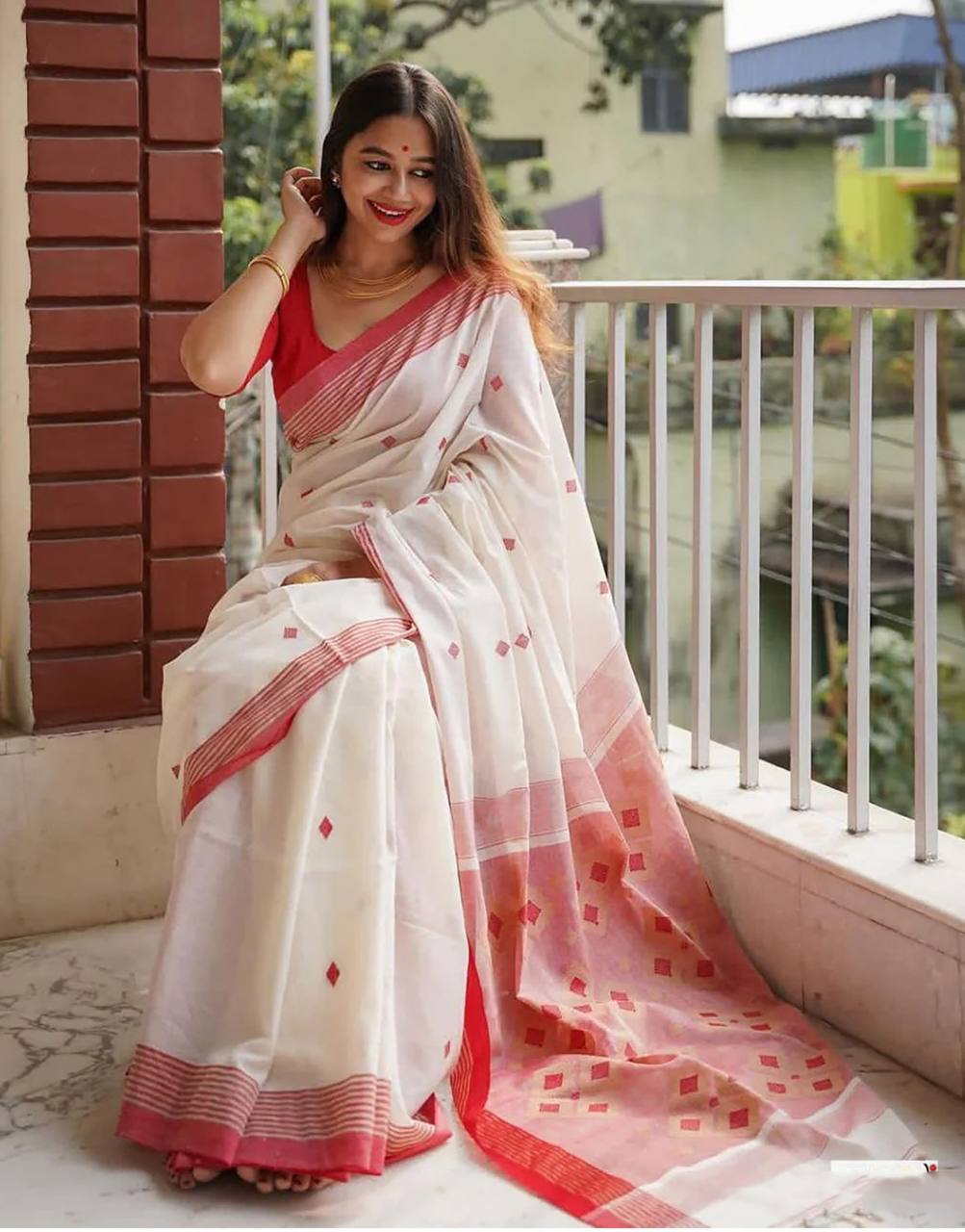Exquisite Soft Lilan Slab Saree