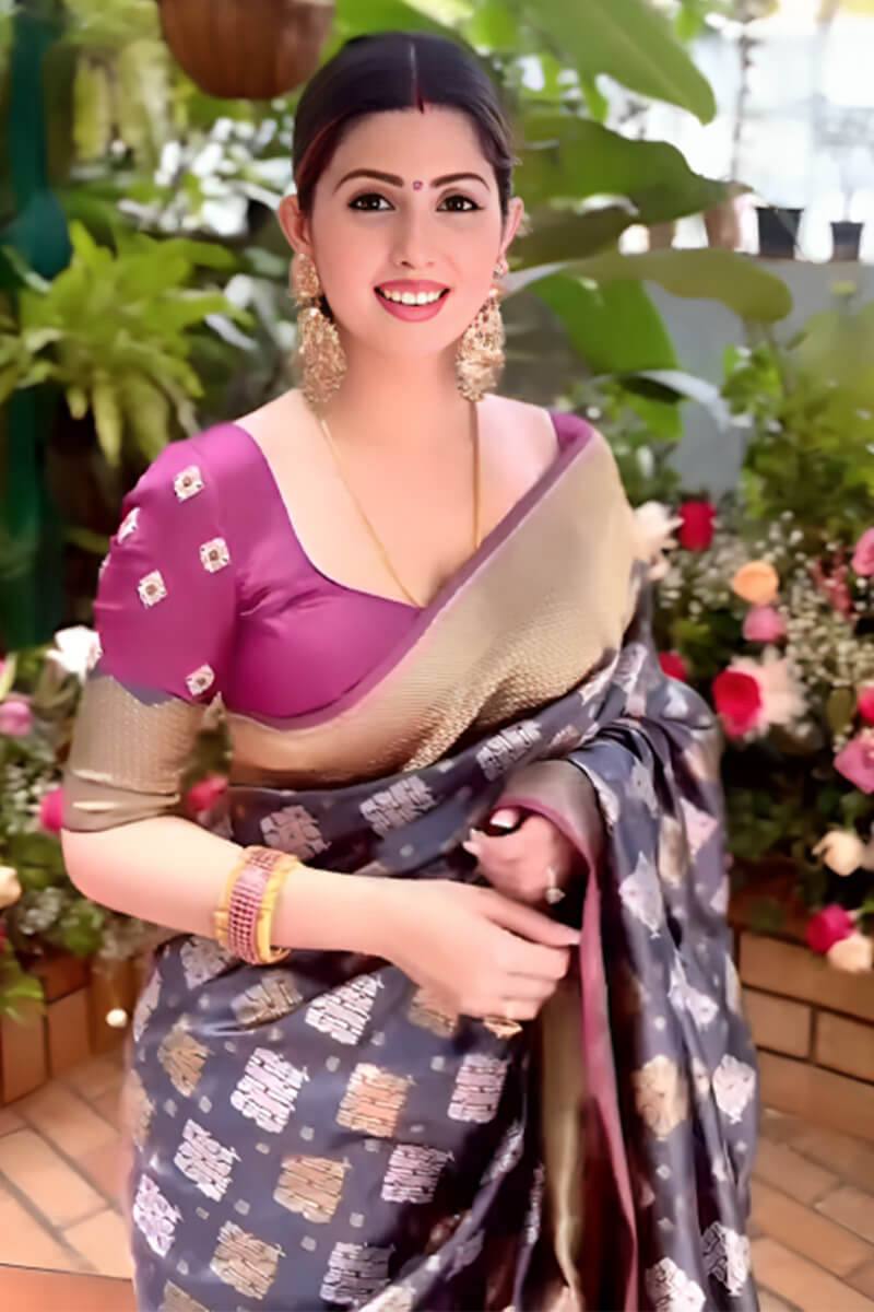Latest Banarasi Silk Jacquard Saree Blouse