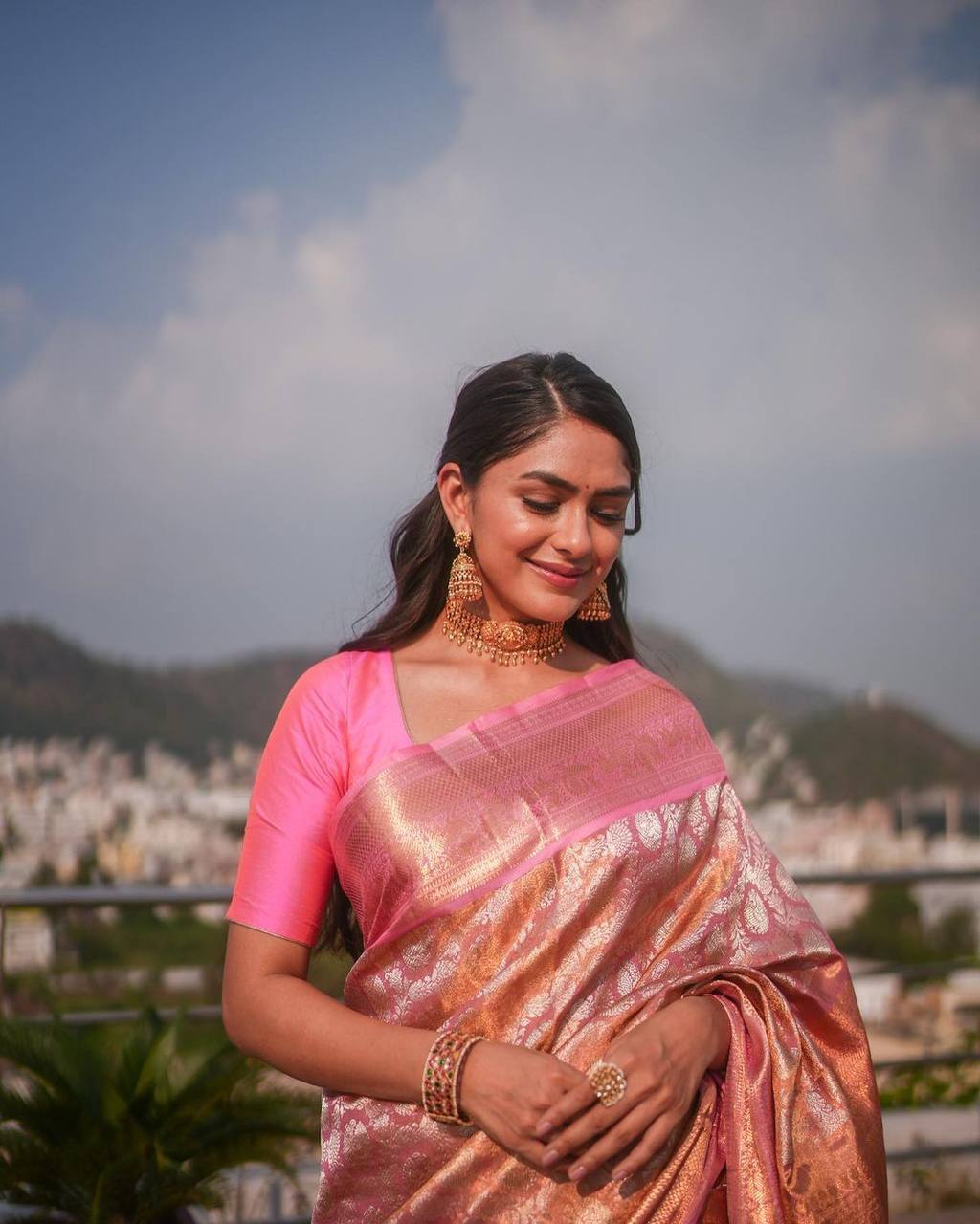 Soft Lichi Silk Saree with Rich Jacquard Work