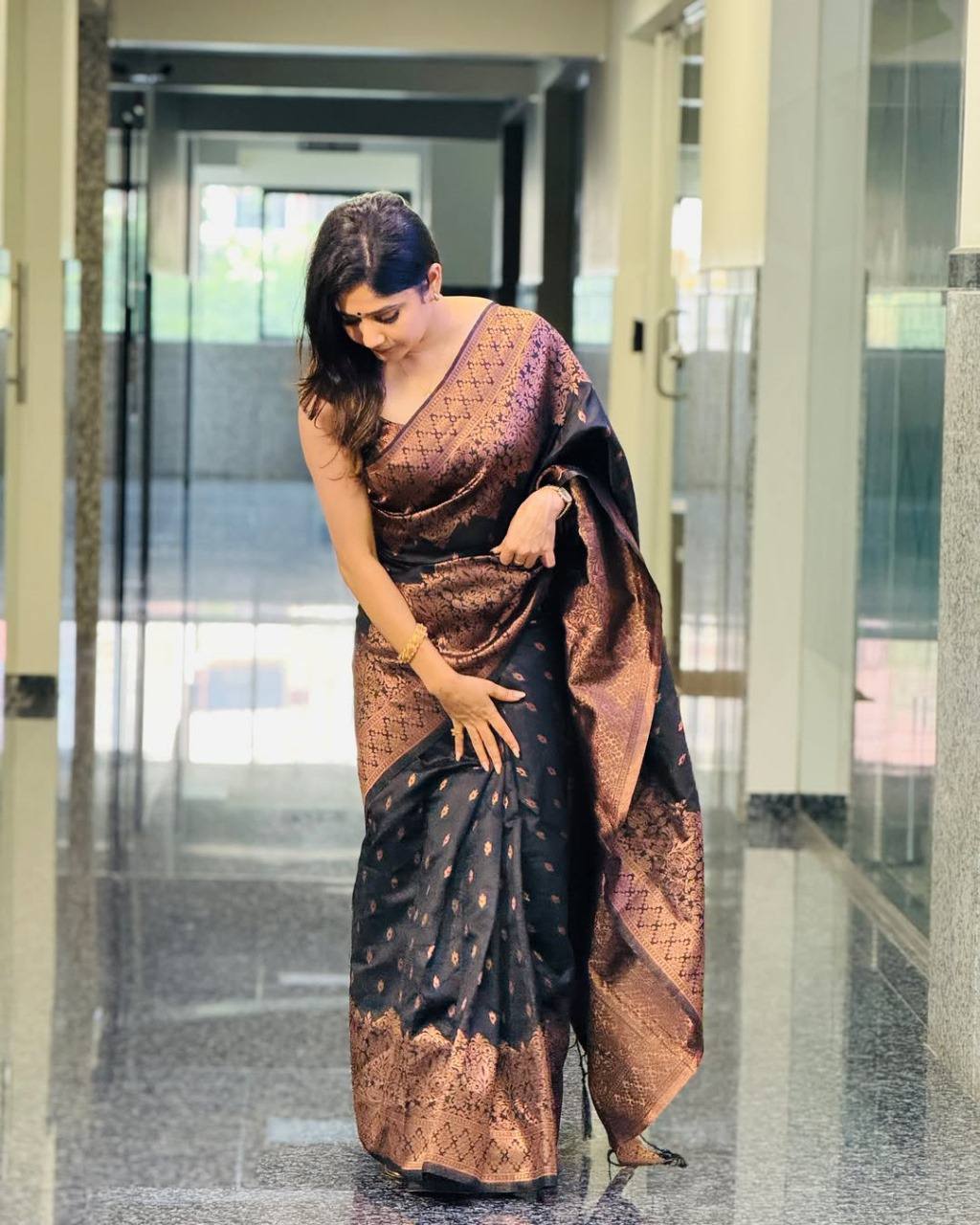 Lichi Silk Black Color Jacquard Saree
