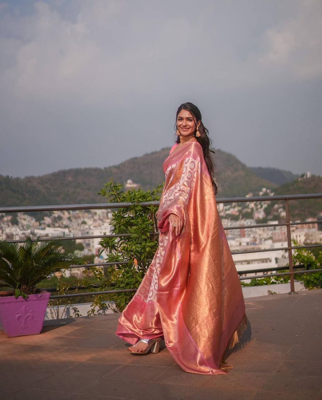 Soft Lichi Silk Saree with Rich Jacquard Work