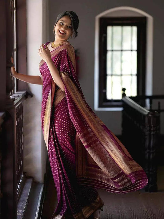 Lichi Silk Saree with Jacquard Weaving