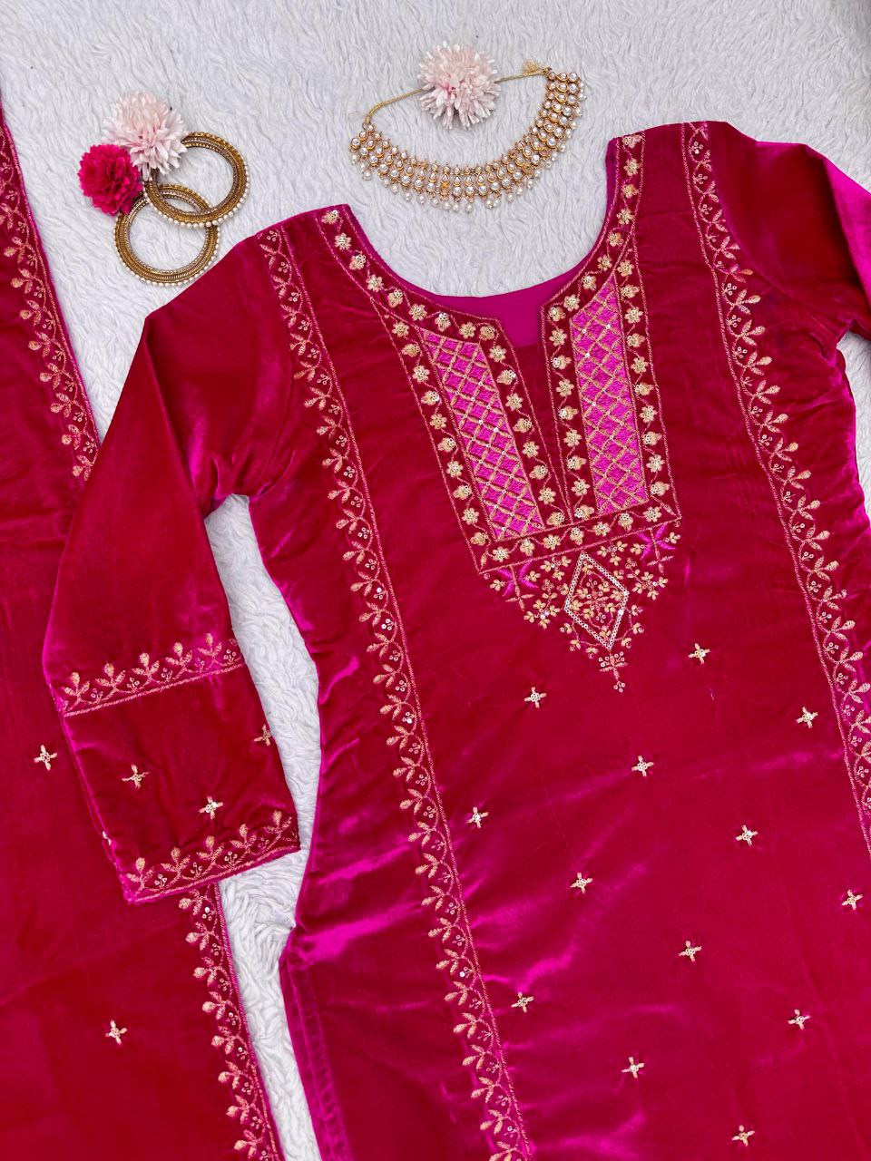Beautiful Pink Color Heavy Velvet Thread Sequence Work Salwar Suit