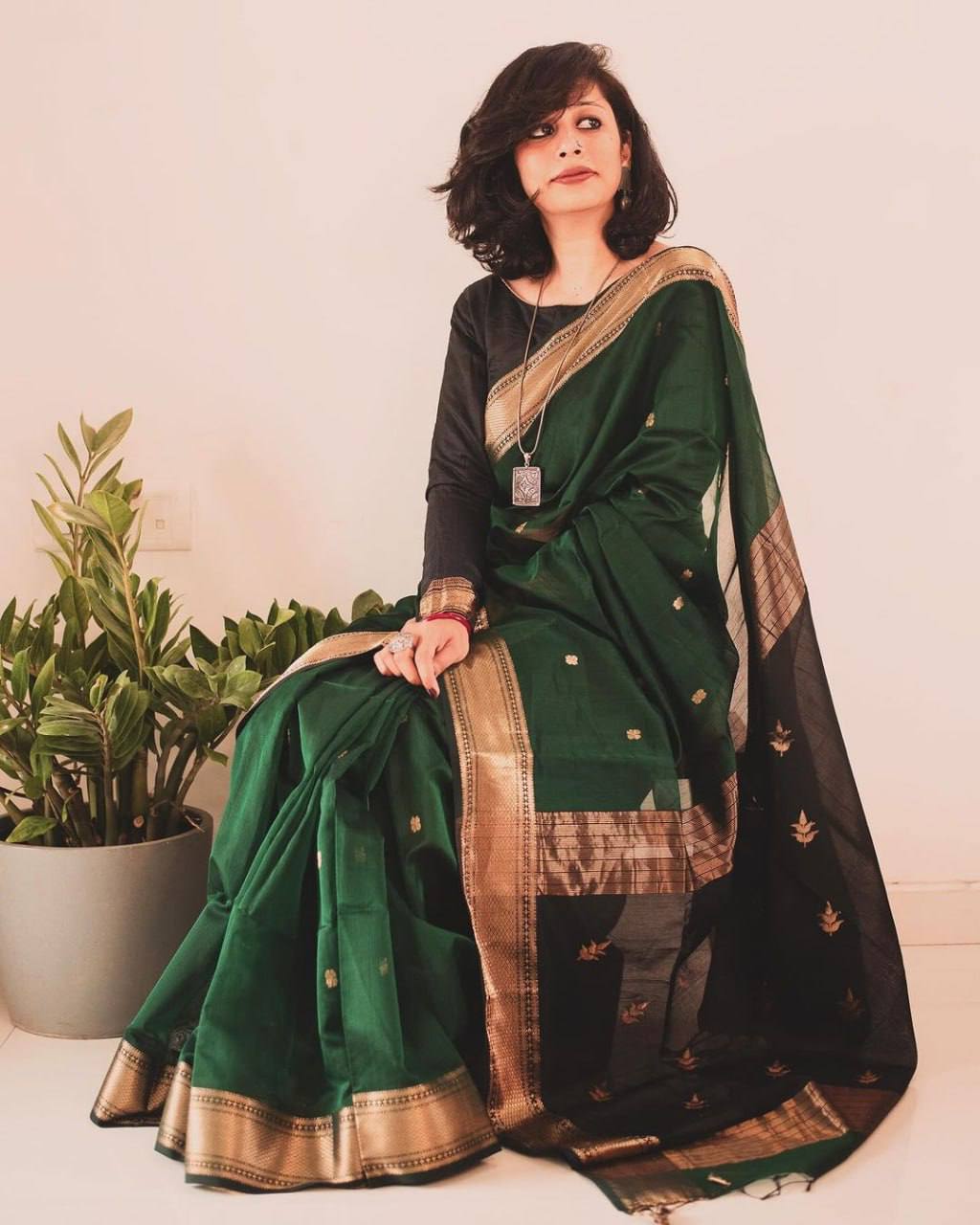 Latest Banarasi Silk Pallu Jacquard Saree For Women