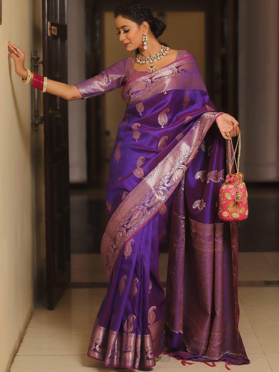 Exquisite Soft Lichi Silk Saree with Rich Jacquard Weaving