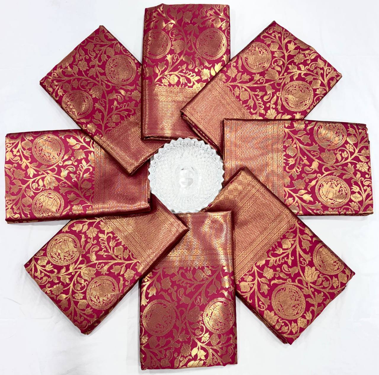 Exquisite Soft Lichi Silk Saree with Jacquard Weaving