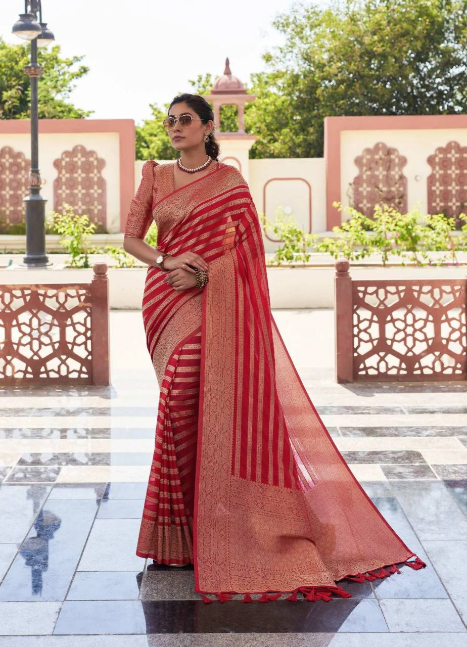 Soft Lichi Silk Saree with Elegant Jacquard Weaving