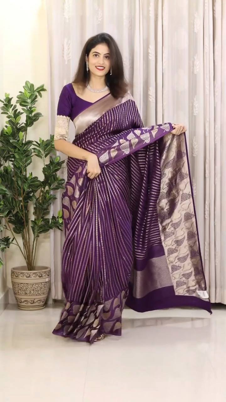 Exquisite Soft Lichi Silk Saree with Rich Jacquard Weaving