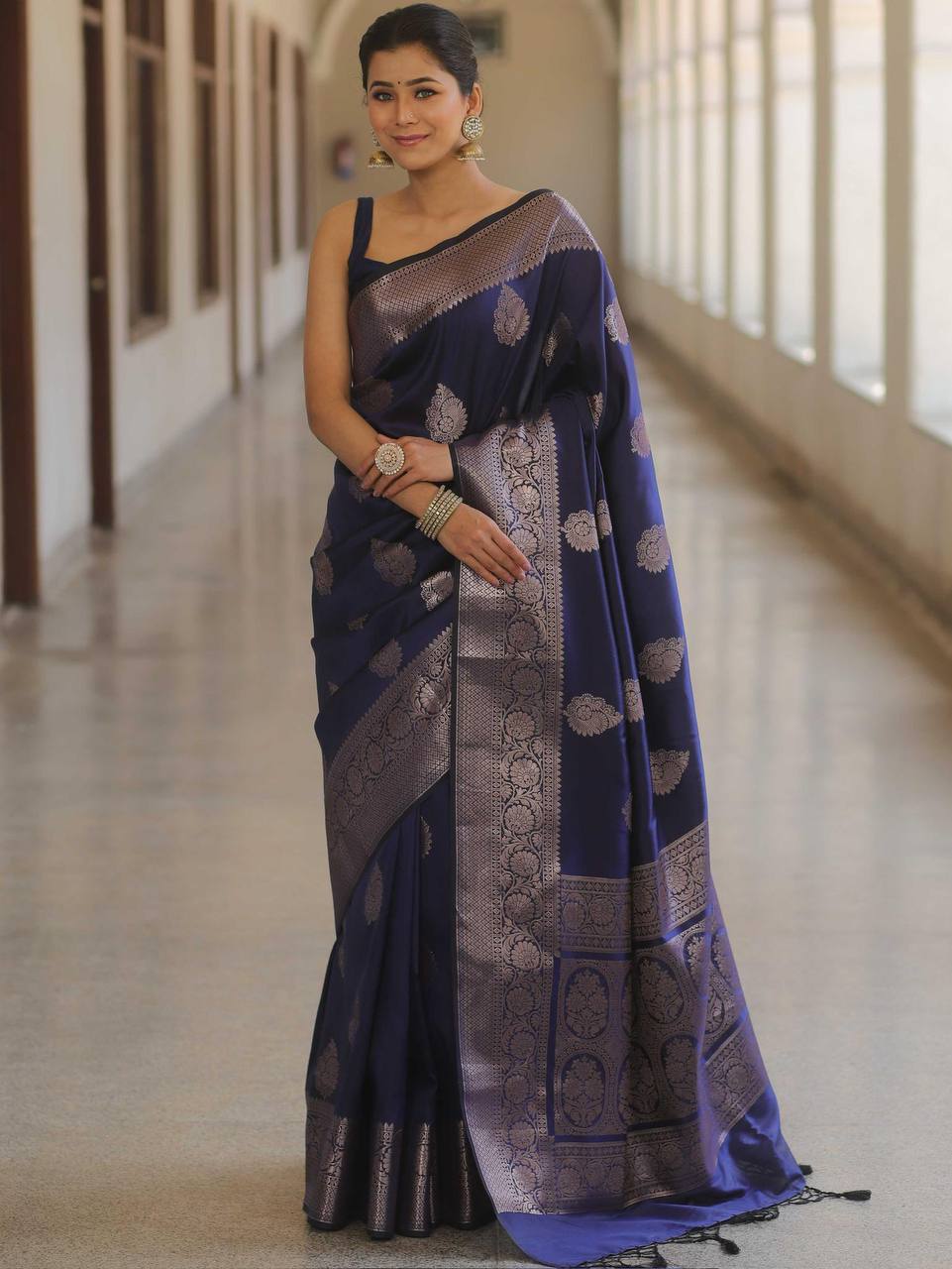 Exquisite Soft Lichi Silk Saree
