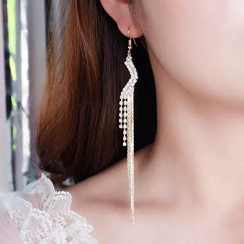 Korean fashion simple and popular long tassel Rhinestone curved Earrings For Girls and Women