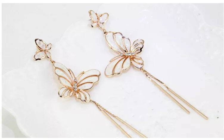 Urban Trend spring and summer new long butterfly Tassel Earrings