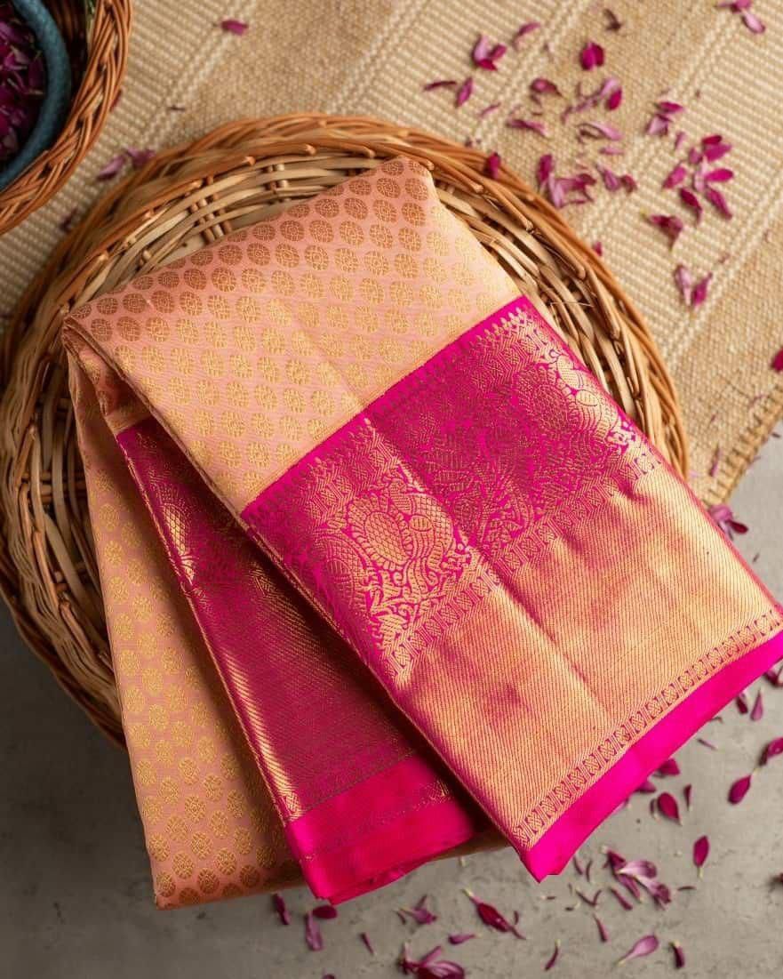Stunning Jacquard latest lichi silk saree with Blouse